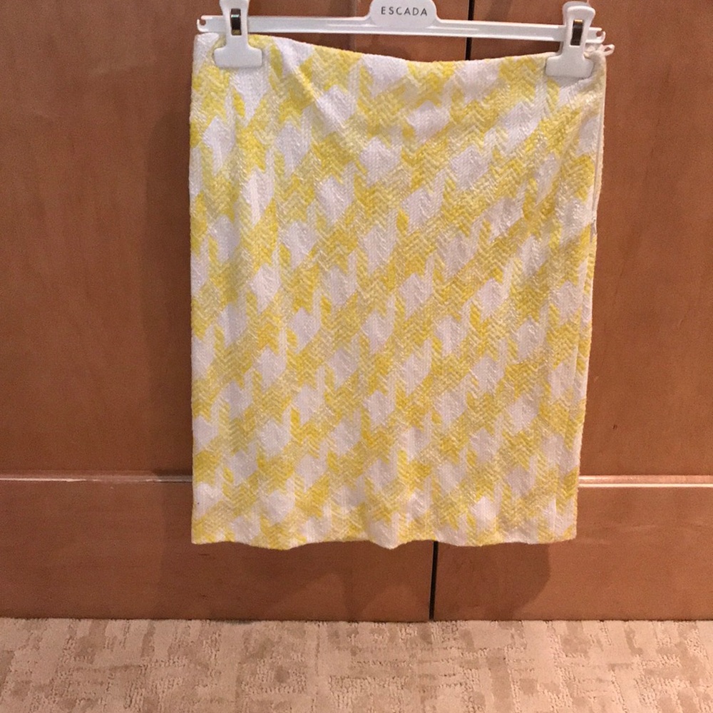 Escada skirt